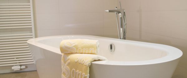 Kategorie Suite Deluxe - Badewanne